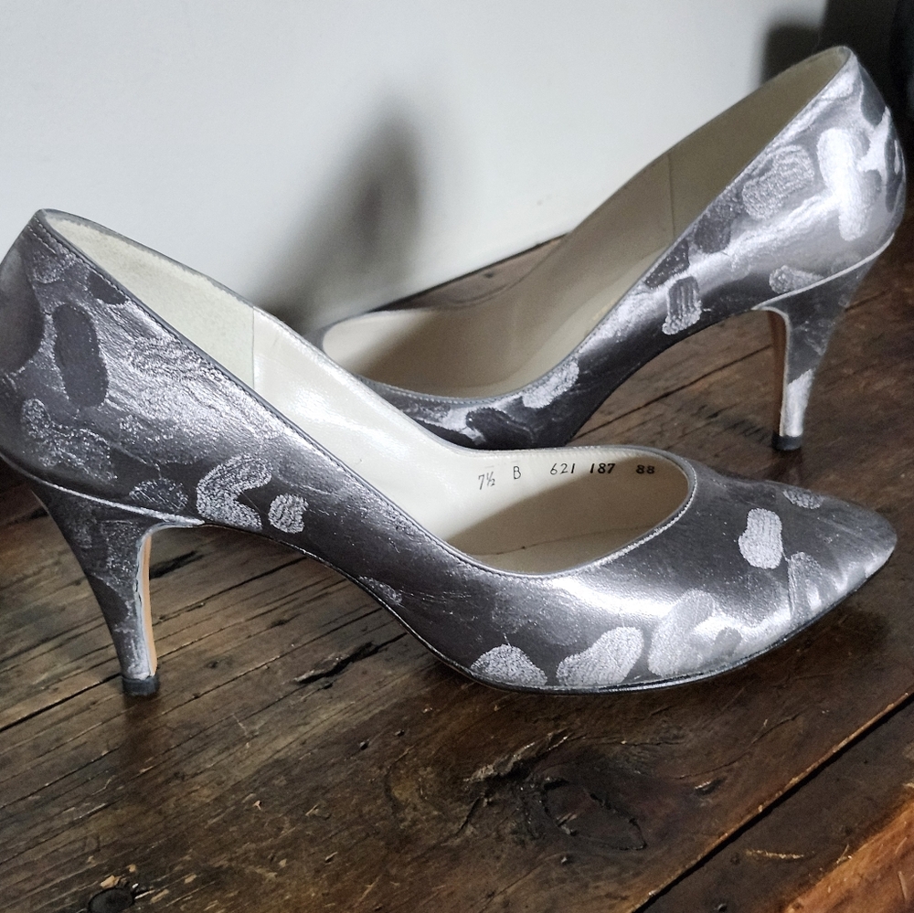 Stanley Philipson Vintage Lola Heels 7.5 Silver Metallic Color